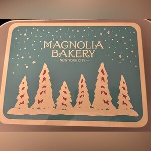 🆕 Decorative Tin Magnolia Bakery NYC
